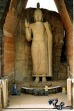 2b-The-now-poorly-covered-Aukana-Buddha